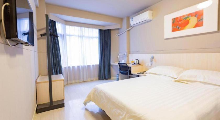Jinjiang Inn Wuhan Wansongyuan Food Street Qushui Building Εξωτερικό φωτογραφία